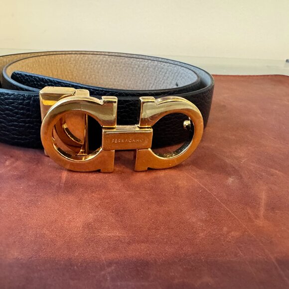 FERRAGAMO GANCINI REVERSIBLE BELT, 2 1/2 CM WIDE, DAINO & NERO, 70 CM LONG - Picture 9 of 14